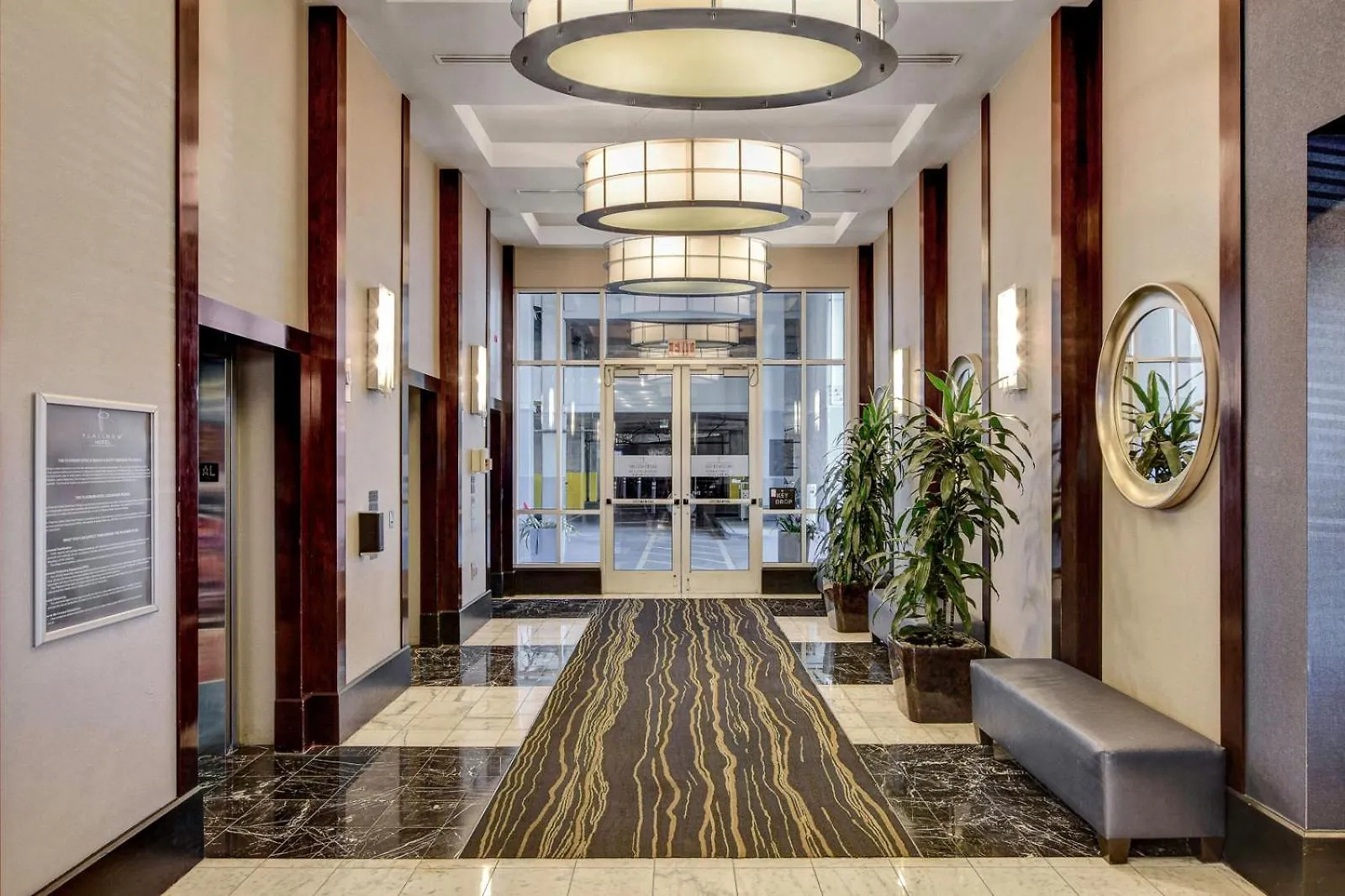 Royal Oasis Suite At Platinum Hotel-Strip Views 라스베이거스 0*,  미국