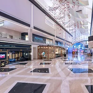 Conrad Vegas At World لاس فيغاس