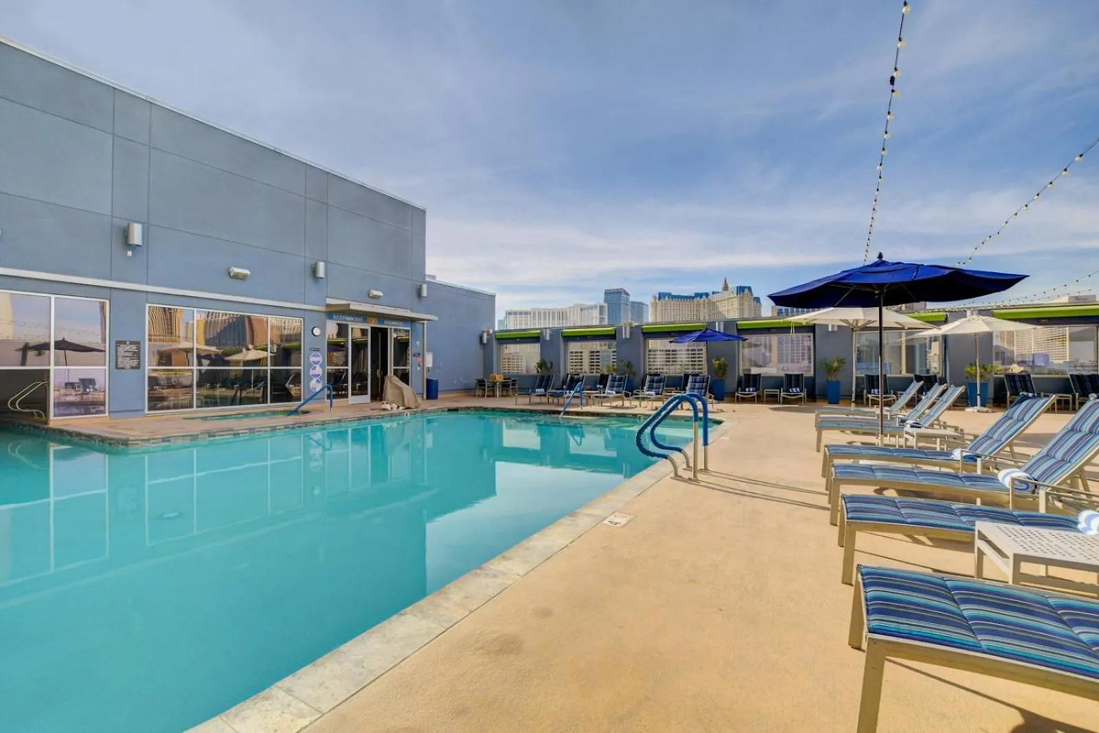 Royal Oasis Suite At Platinum Hotel-Strip Views Las Vegas